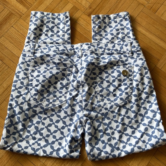 Michael Kors Skinny White Blue Batik Print Ankle Jeans - Size 8 - Picture 4 of 11